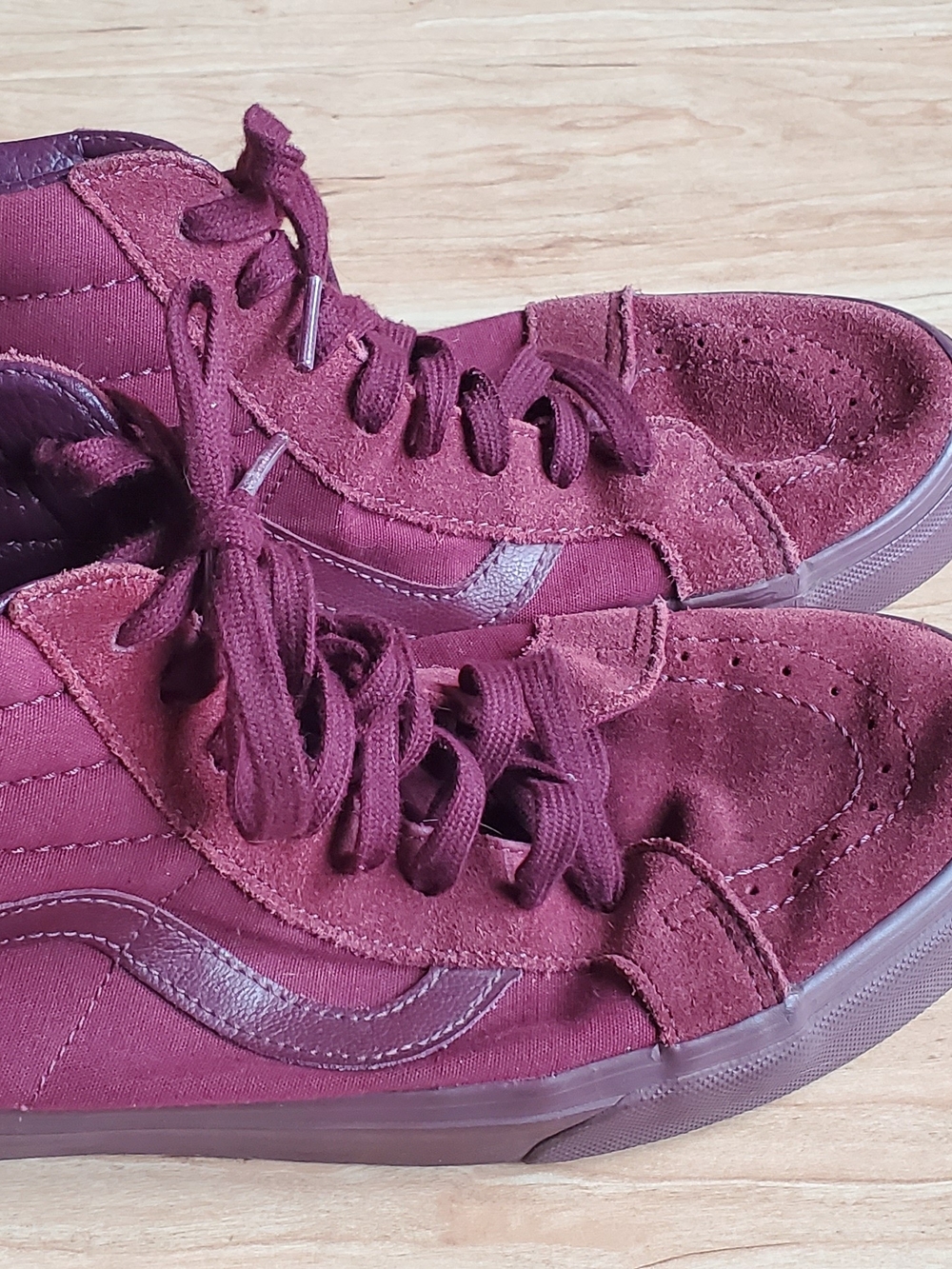 Vans SK8, Burgundy Suede High-Top Sneakers